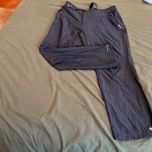 Mens hiking/outdoor Columbia pants